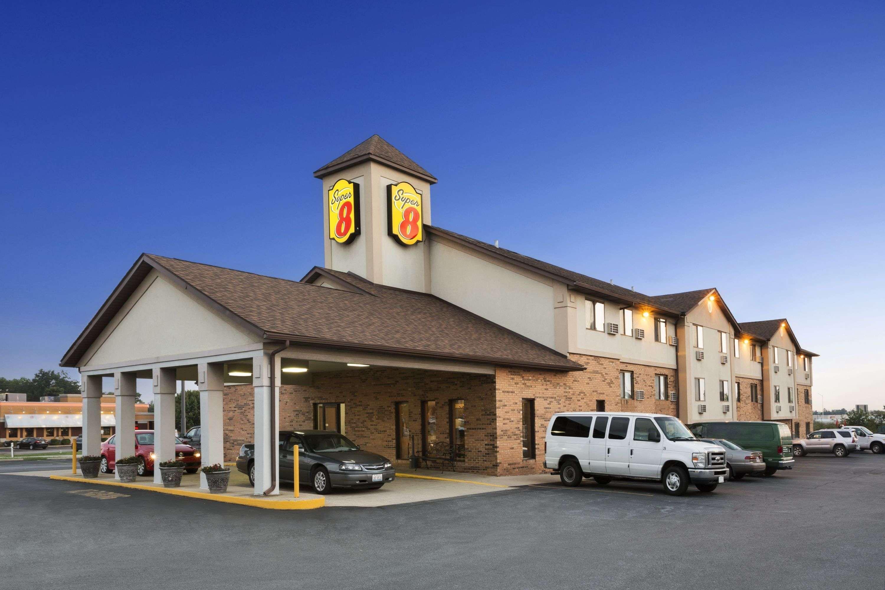 Super 8 By Wyndham Mount Vernon, Il Buitenkant foto
