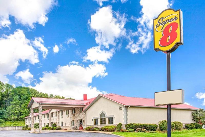 Super 8 By Wyndham Mount Vernon, Il Buitenkant foto
